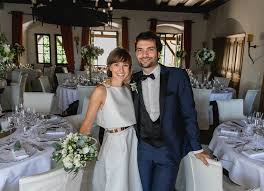 Im oktober unterschreibt ein paar den vertrag für die hochzeitsfeier im sommer auf burg wernberg. Daniela Hottner Fotografie Und Hochzeitsfotografie Amberg Christina Und Markus Hochzeit Auf Burg Wernberg