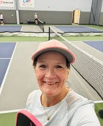 Donna Bennefield's Instagram, Twitter & Facebook