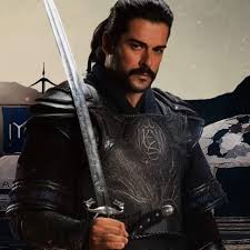 Gündüz alp torunu osman bey 1258 tarihinde ertuğrul gazi'nin kırmızı ipekten dokunmuş beylik çadırında dualar eşliğinde dünyaya geldiğinde babası yeni doğmuş oğlunun beşiğine bir nazar boncuğu bıraktı. Osman Bey Posts Facebook