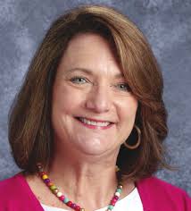 THE ACCOLADE THE ACCOLADE