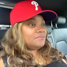 Married couples.... who's the first to apologize after a heated argument?