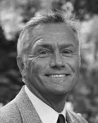 Susan Dickstein's Instagram, Twitter & Facebook