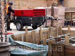 Компрессор винтовой передвижной дизельный Chicago Pneumatic в Киеве:  продажа, цена в Киеве. Компрессорные станции от "ООО «Юнисол Украина» -  ЮНИСОЛ" - 187987950