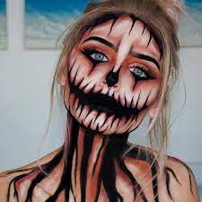 There are some traditional games like bobbing for apples and smashing a piñata that can easily. Susses Oder Saures Das Passende Halloween Make Up Maxwell Scott Bags
