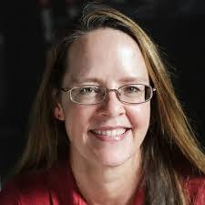 Joanne Lowery's Instagram, Twitter & Facebook