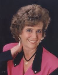 Eva Estes's Instagram, Twitter & Facebook