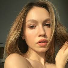 Duygu özaslan is one of the top beauty influencer in turkey with 2021704 audience and 4.63% engagement rate on instagram. Duygu Ozaslan Youtube Statistics Analytics Trackalytics