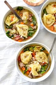 slow cooker tortellini soup with