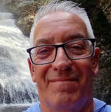 Max Oberlin's Instagram, Twitter & Facebook