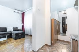 Bucuresti ilfov,bucuresti,drumul taberei,bl 833 strada bozieni drumul taberei sector 6 bucharest 061616 romania. Prima Inchiriere 2 Camere Piata Presei 3 Minute Axa Real