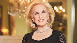 Rosa maría juana martínez suárez, known by her stage name mirtha legrand is an argentine actress and television presenter, twin sister of si. Mirtha Legrand Una Adelantada Recien En 2030 La Expectativa De Vida Pasara Los 90
