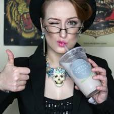 36 Vanessa Melanson's Makeup and Hair ideas