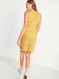 With cap sleeves and a scoop neck, it's dressy yet approachable. Sleeveless Ponte Knit Sheath Dress For Women Old Navy
