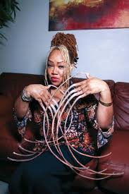When you grow the longest fingernails in the world, you have to be careful that they don't get broken! This Houston Woman Has The Longest Fingernails In The World Houstonia Magazine