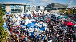 Headlines linking to the best sites from around the web. Southampton International Boat Show 2019 Side Power