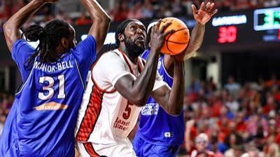 CRAWFORD | Harrell's 35 lead The Ville to TBT rout of La Familia; Matthews' dunk is exclamation | Sports | wdrb.com