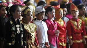 Provided to youtube by believe sas anak laki bernama kartini · remy sylado bromocorah dan putrinya ℗ harpa records released on: 10 Ide Model Baju Kartini Anak Laki Laki Maria Space