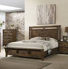 Built with individual panels that can be easily hung side by side onto the wall like a picture frame. Curtis Bedroom Set W Bench Footboard By Crown Mark Furniture Furniturepick