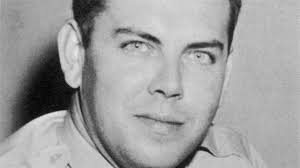 Tajemné ovály nad Pacifikem. Pentagon sbírá svědectví pilotů o UFO