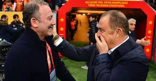 Aboubakar'ın tepkisine sergen yalçın'dan cevap! Fatih Terim Eski Ogrencisi Sergen Yalcin Ile 4 Kez Fotomac