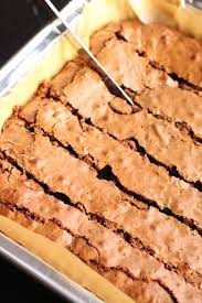 Brownies Pour 40 Personnes Grand Plat Alimentation Brownies Brownies D Anniversaire