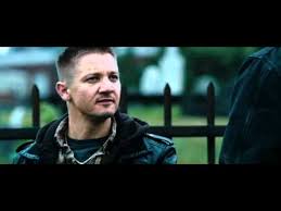 Oggi, come negli anni precedenti, i film in particolare sulle banche popolari rapinare.è necessario considerare quelli che sono i migliori della loro categoria.cominciamo dall'inizio. The Town Il Primo Trailer In Hd Youtube