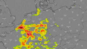 Růženou se prohnala bouřka s kroupami. V Nemecku Uderily Bourky Privalovy Dest Smetl Leseni S Delniky Jeden Mrtvy Novinky Cz