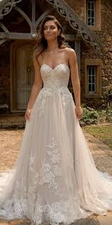 10 Wedding Dress Designers You Will Love In 2020 With Images Sweetheart Wedding Dress Wedding Dresses Modest Wedding Dresses