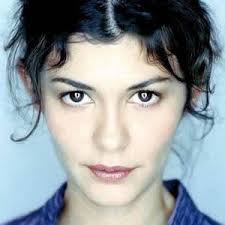 A parigi, lo attendono un lavoro al ministero delle finanze e la sua fidanzata martine, con la quale sta da quattro anni. L Appartamento Spagnolo Trama E Cast Screenweek