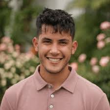 Callan Harrington's Instagram, Twitter & Facebook