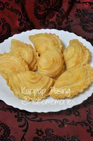 Resepi karipap yang mempunyai struktur berpusing ini boleh hi assalamualaikum semua. Resepi Karipap Ayam Sukatan Cawan Dunia Belajar