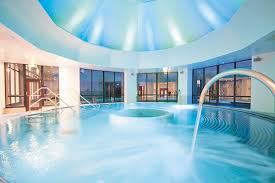 The site offers luxury treatment rooms, two relaxation pools, a rasul mud chamber. Spa Beauty Experiences Buyagift