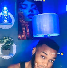 Marcos Llorente may be brought into the starting line-up by Santiago  Solari, with his mission being to man-mark Messi. [MARCA]