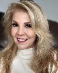 Elsa Garcia's Instagram, Twitter & Facebook