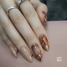 Resim Karna Tarafindan Kesfedildi We Heart It De Kendi Gorsellerinizi Ve Videolarinizi Kesfedin Ve Kaydedin In 2020 Nail Art Wedding Nails Short Nail Designs
