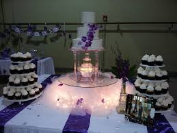 Above Is A Floral Purple Wedding Cake With Fountain Description From Ipunya Com I Searched For Fountain Wedding Cakes Big Wedding Cakes Wedding Dessert Table