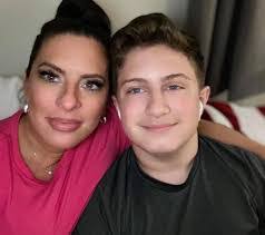 Marie Barto's Instagram, Twitter & Facebook