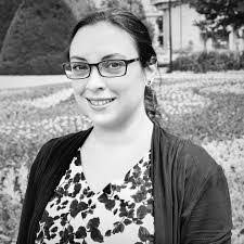 Amy Ulloa's Instagram, Twitter & Facebook