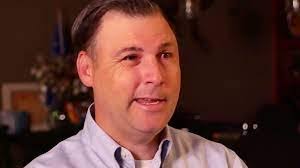 Alex Mounts's Instagram, Twitter & Facebook