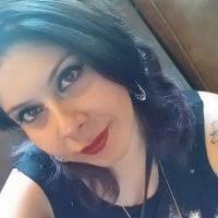 Melody Chavez (@Mello_Holly88)