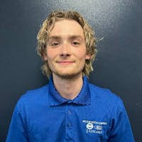 Connor Holt's Instagram, Twitter & Facebook