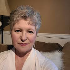 Farm's Own Livestock Painted On Silo A 15-ft. tall pig and 30-ft. tall cow  let passersby know exactly what Gord and Lee-Ann Lang raise