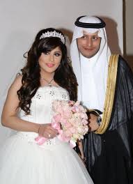 فنانة بدات خطواتي الفنية في السعودية من مسلسل الساكنات في قلوبنا. Ø²ÙØ§Ù Ø§Ù„Ù…Ø®Ø±Ø¬ Ø³Ù…ÙŠØ± Ø¹Ø§Ø±Ù ÙˆØ§Ù„Ù…Ù…Ø«Ù„Ø© Ø²Ø§Ø±Ø§ Ø§Ù„Ø¨Ù„ÙˆØ´ÙŠ Ù…Ø¬Ù„Ø© Ø³ÙŠØ¯ØªÙŠ