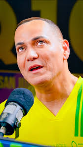 Gran estreno en los canales principales de Puerto Rico. Gracias a mi  familia de @goyapr especialmente a Nydia Ramos @nramos7 Pienso que vamos a  tocar muchas vidas con este mensaje. Si te