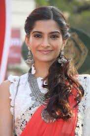 Sonam Kapoor Beautiful Saree Pictures Bollywood Pictures Bollywood Wallpapers Bollywood News Sout Bollywood Bridal Sonam Kapoor Saree Bollywood Fashion Born 9 june 1985) is an indian film actress who works in hindi films.