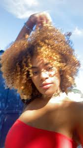 junho, vou te mandar o papo reto? still i rise 😘