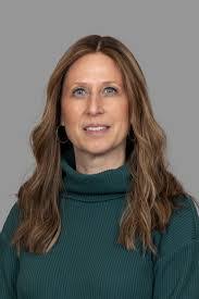 Amelia Lyman's Instagram, Twitter & Facebook