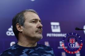 Se tiñe de azul: la maniobra en la U con la esposa de Cristopher Toselli