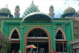 Meliputi wisata rekreasi, kuliner, alam dan religi, yaitu: Masjid Agung Al Fattah Kota Mojokerto Megah Dengan Arsitektur Paduan Timur Tengah Dan Majapahit