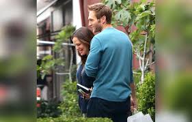 Listen on spotify to us weekly's hot hollywood as each week the editors of us break down the hottest. Jennifer Garner Boyfriend John Miller Relationship Still Strong